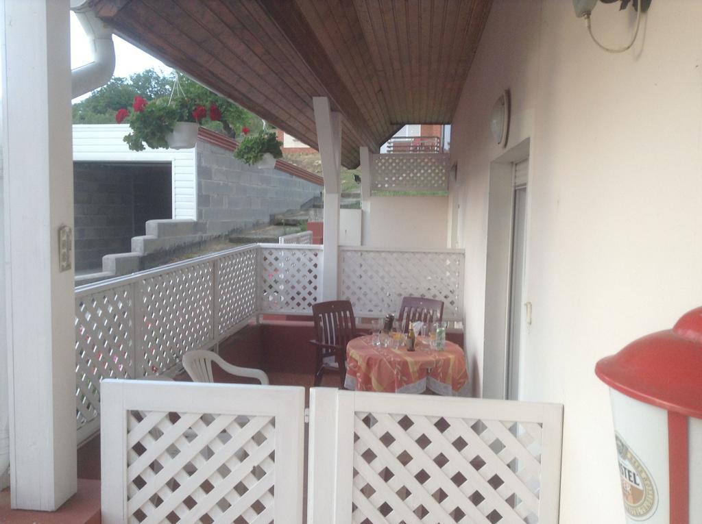 Pannon Panzio Restaurant Hotel Pannonhalma Bagian luar foto